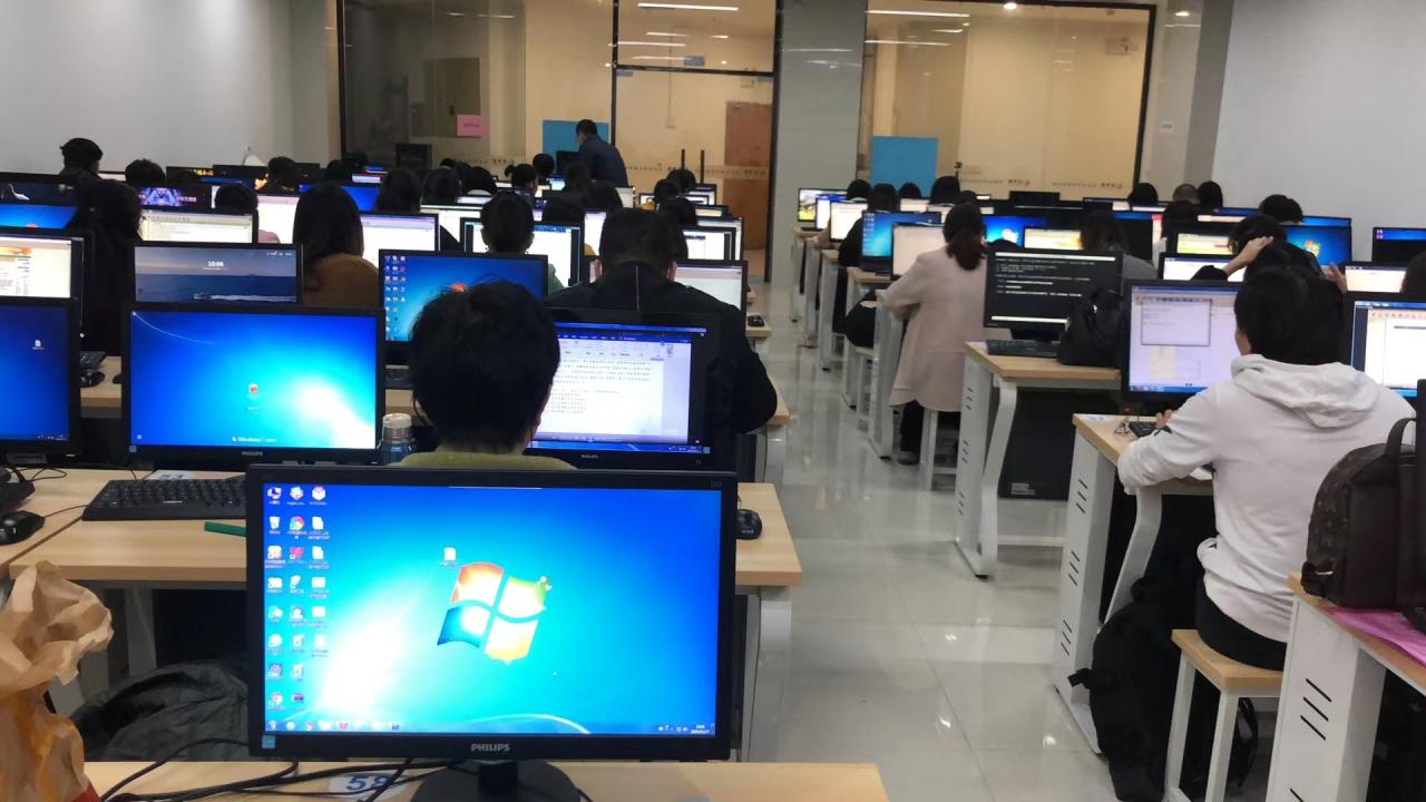 电子商务师有什么用？取得电子商务师证后可做兼职且一千元一天？