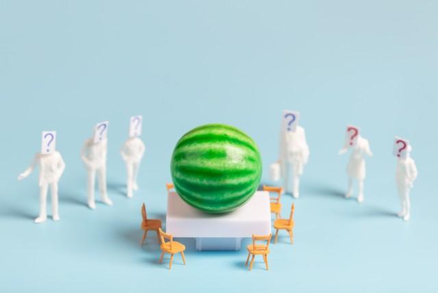 图片[4]-年底抖音PK界好戏连台，粉丝捂紧口袋理性消费，这一年不容易-草根创业生活网